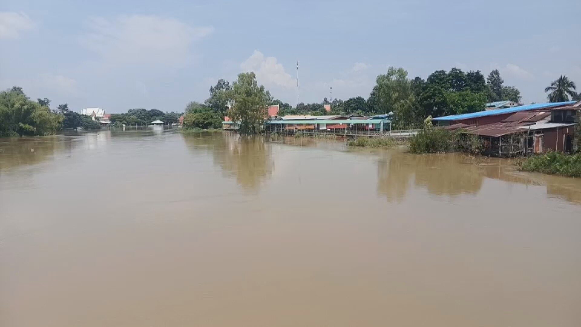 พิจิตรอ่วม