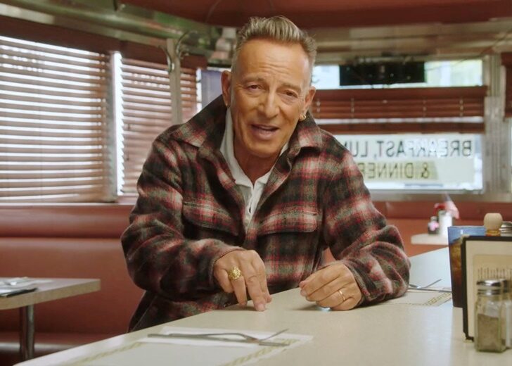 ‘บรูซ สปริงส์ทีน’ ประกาศหนุน ‘แฮร์ริส’ สู้ศึกเลือกตั้ง โดนใจนโยบายศก. ...