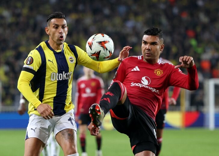 Europa League - Fenerbahce v Manchester United