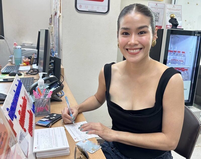 กบ พิมลรัตน์