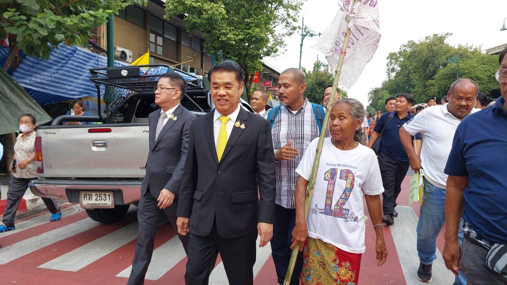 พีมูฟ