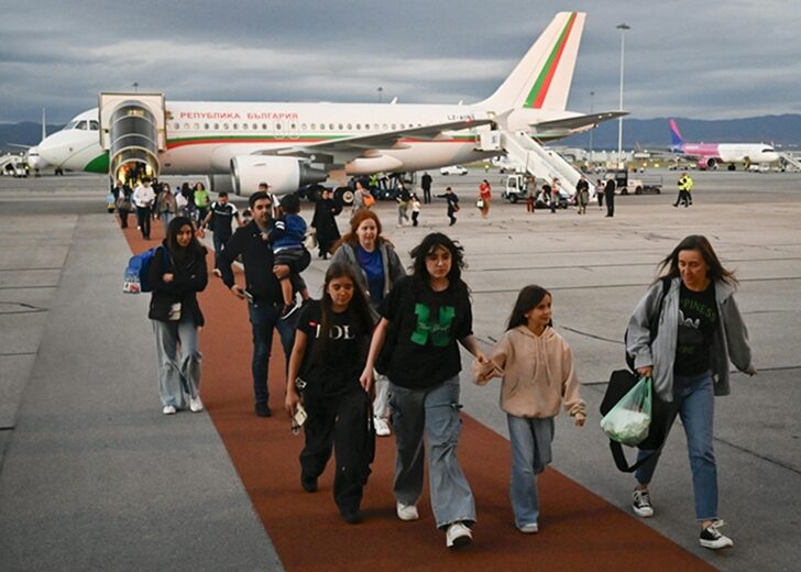 BULGARIA-LEBANON-ISRAEL-PALESTINIAN-CONFLICT-EVACUATION