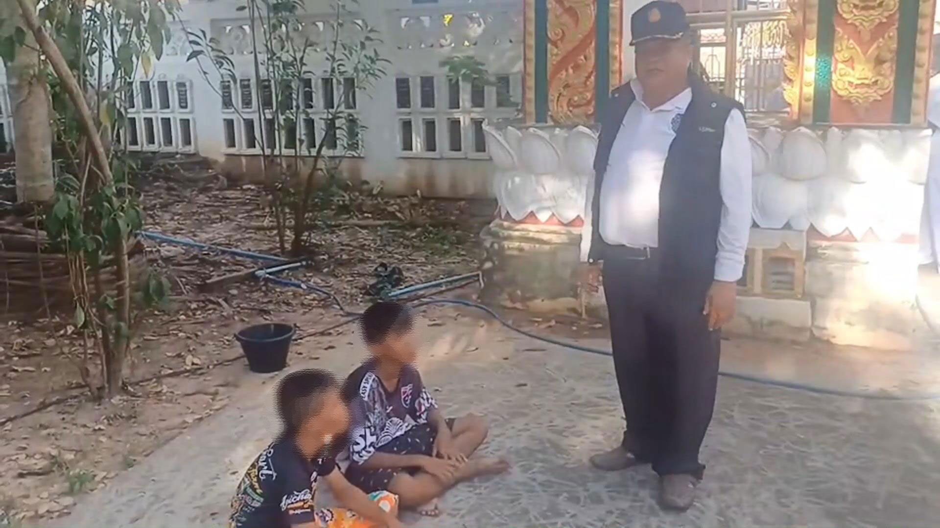 เล่นประทัด