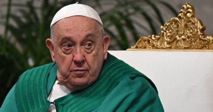VATICAN-RELIGION-POPE-MASS-POVERTY