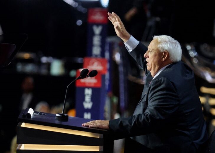 2024-11-06T025814Z_1669471420_RC2DZAA1J6X0_RTRMADP_3_USA-ELECTION-CONGRESS