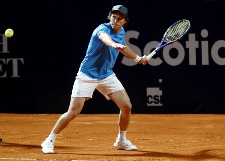 Diego Forlan plays at Uruguay Open