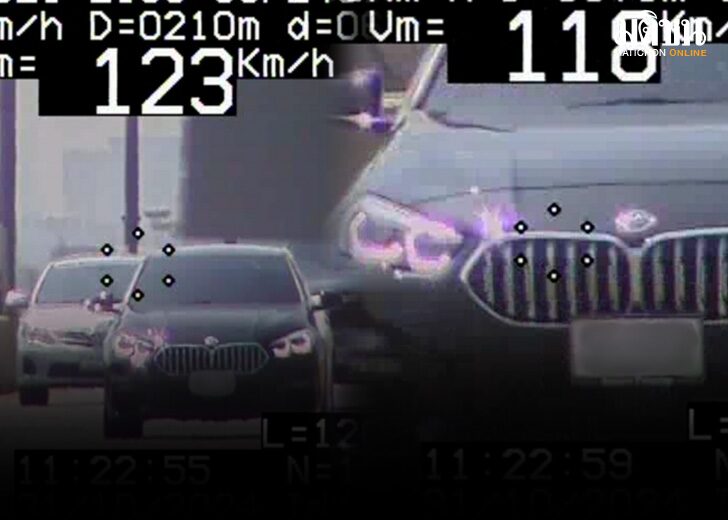 .ตร.เปิดภาพ แจงแล้วหลังผู้ประกาศดัง โพสต์ถูกตรวจจับ ขับรถเร็ว ชี้ แก้ไขตัวเลขไม่ได้.