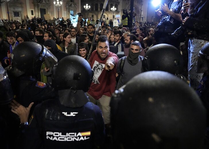 SPAIN-FLOODS-DEMONSTRATION