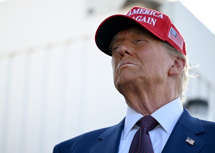 Donald Trump Watches SpaceX Launch Its Sixth Test Flight Of Starship Spacecraft