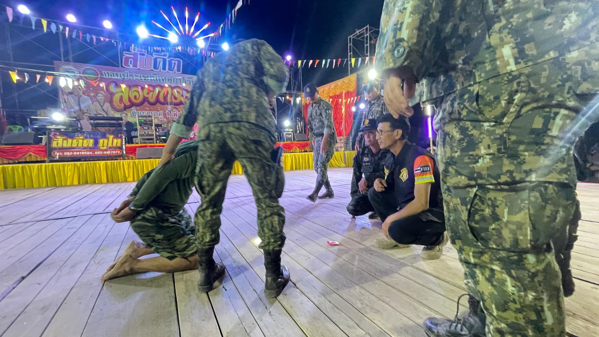 ประกวดนางนพมาศ