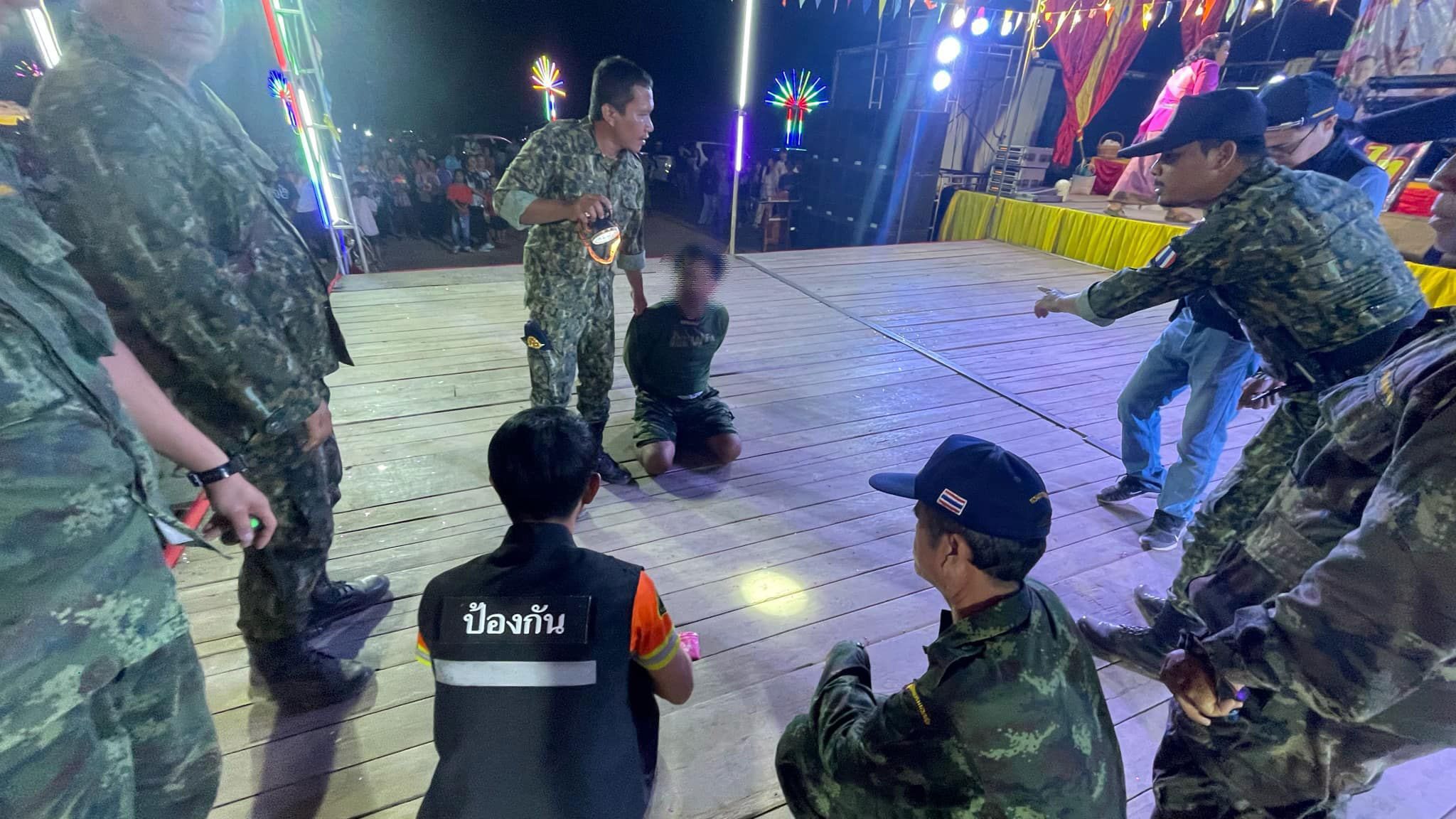 ประกวดนางนพมาศ