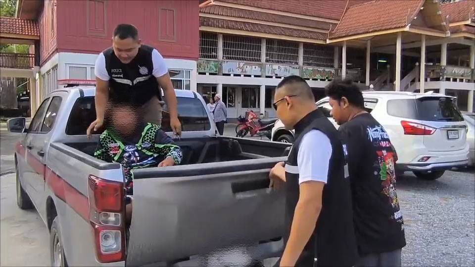 ย่องเข้ากุฏิเจ้าอาวาส