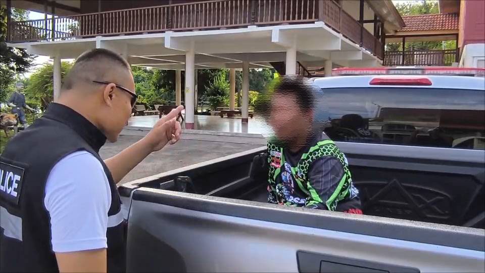 ย่องเข้ากุฏิเจ้าอาวาส