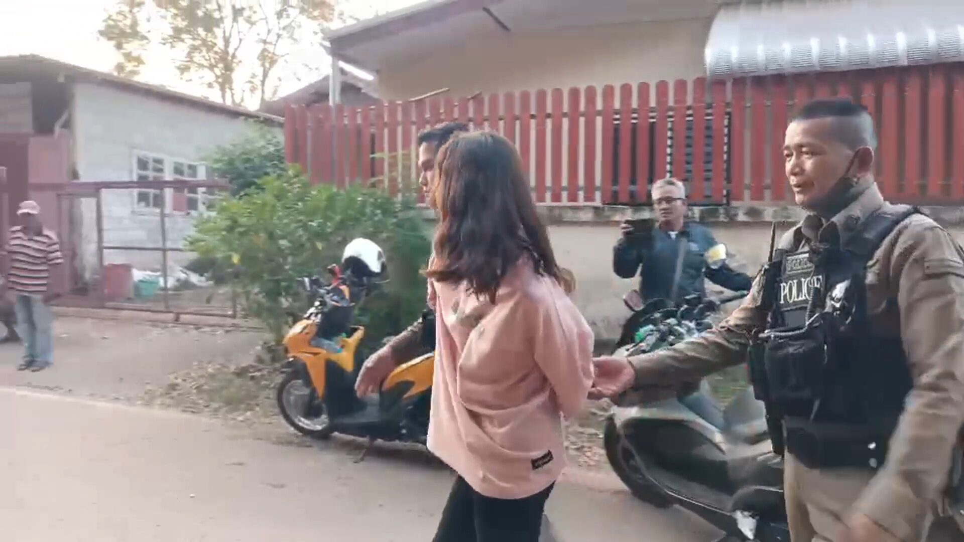 สาวเมา