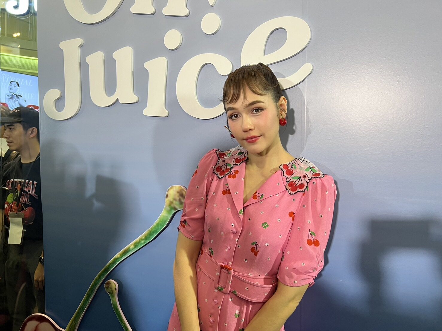 ชมพู่
