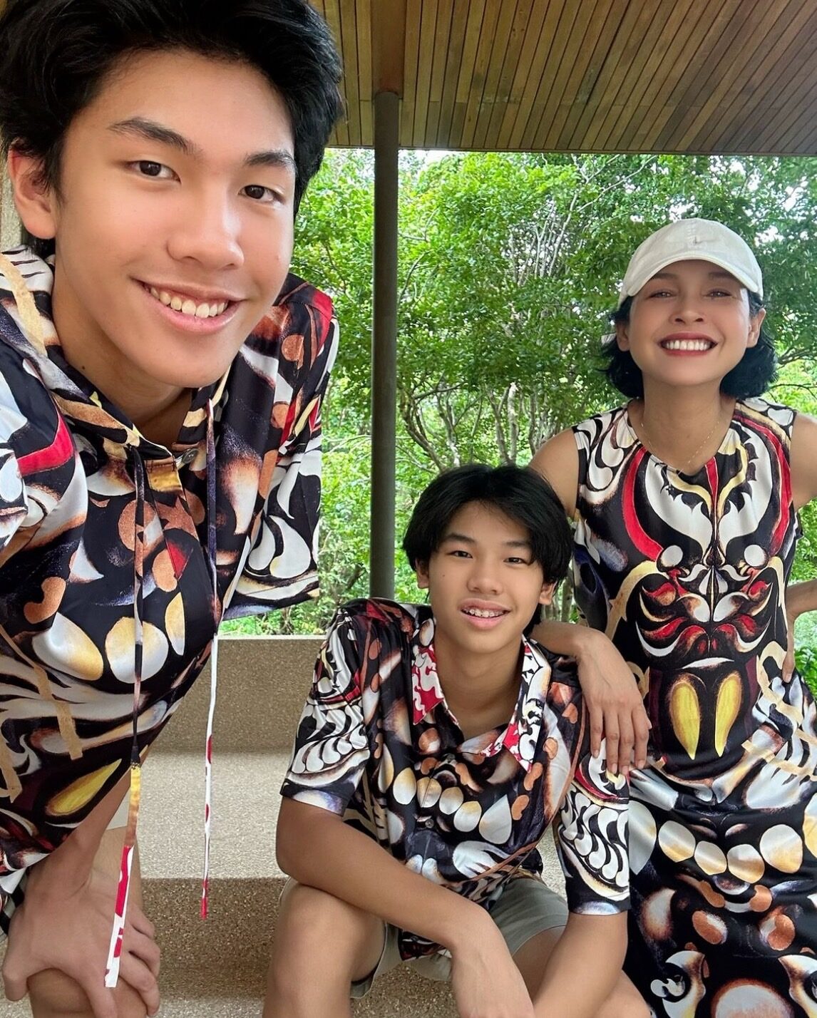 หน่อย บุษกร