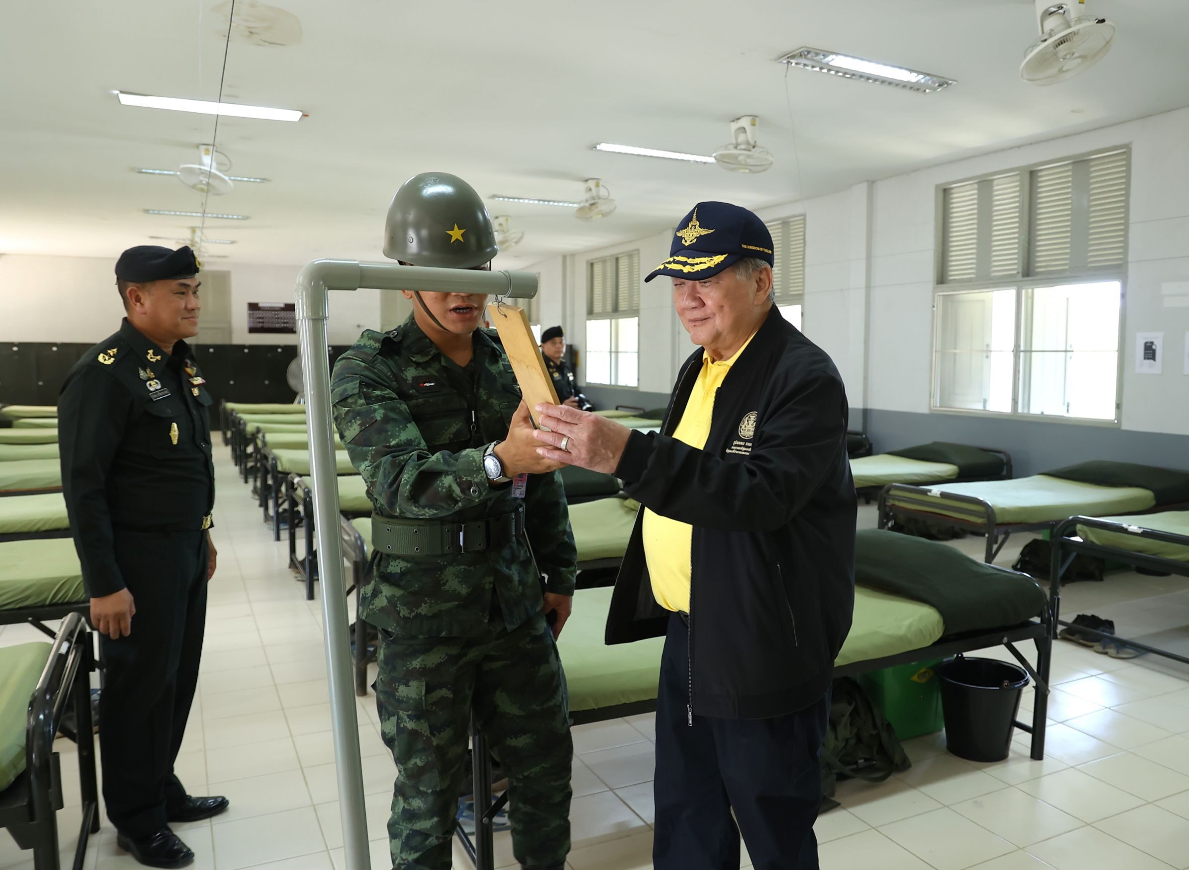 ฝึกทหารใหม่