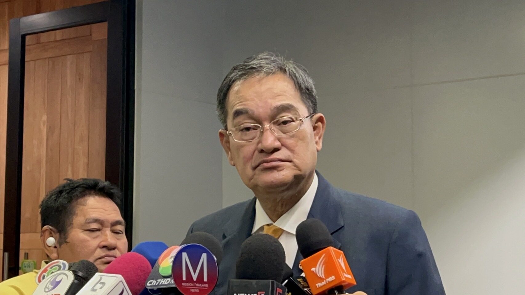 พ.ร.บ.ประชามติ