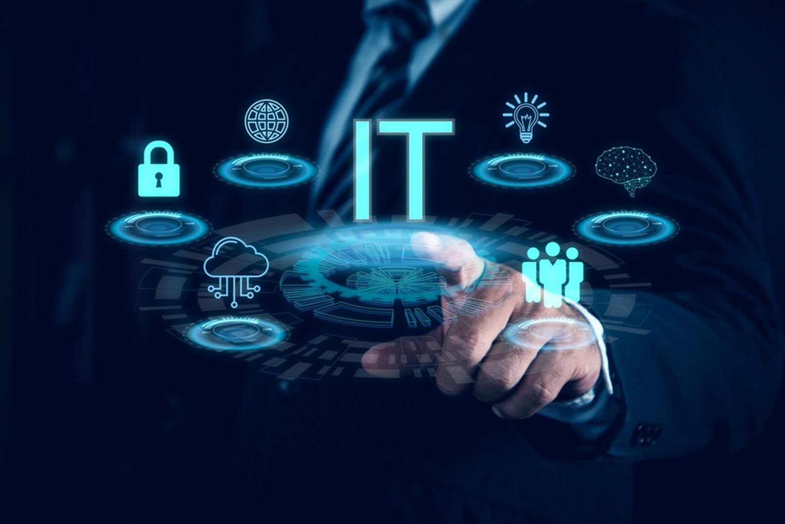 IT CONSULTANT ประโยชน์