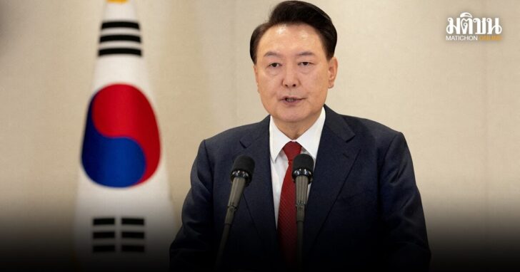 FILE PHOTO: South Korean President Yoon Suk Yeol delivers an address to the nation at the Presidential Office in Seoul