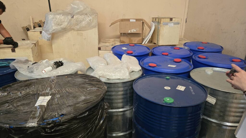 Thai police seize chemicals for illegal Etomidate e-cigarette mix | News by Thaiger