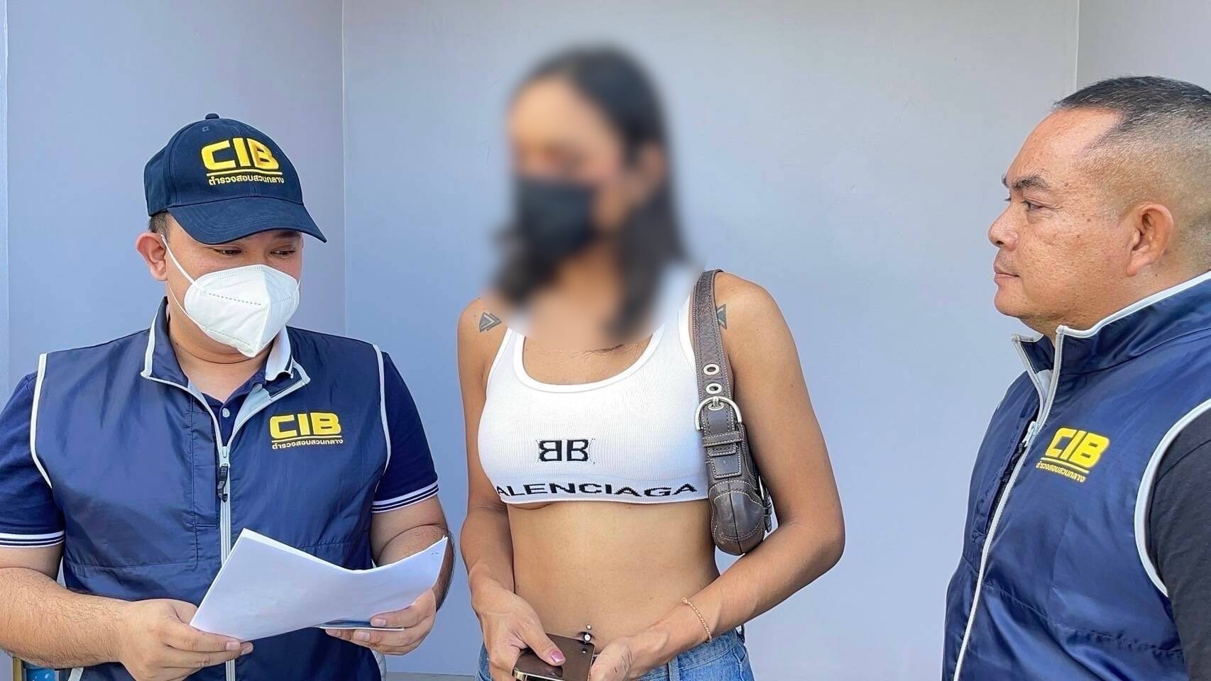 ต่างชาติ 