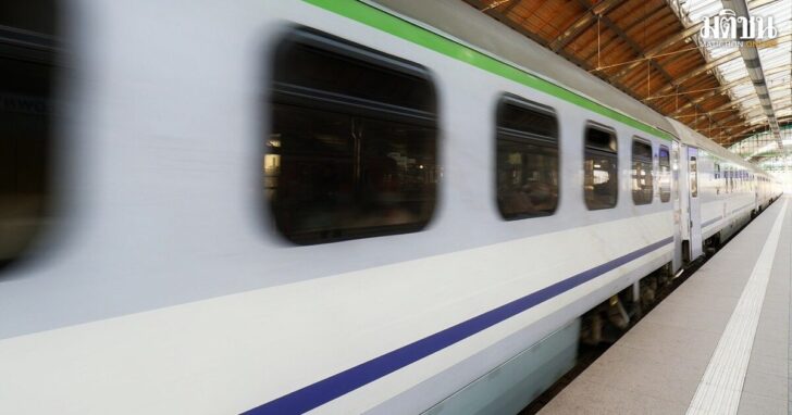 train-8302635_128000