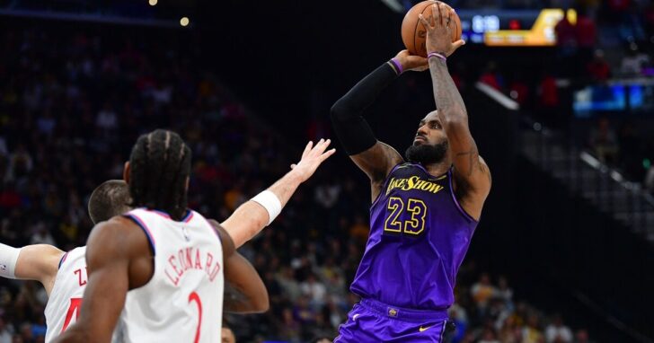 NBA: Los Angeles Lakers at Los Angeles Clippers