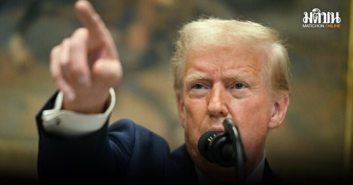 US President Trump delivers remarks in the Roosevelt Room at the White House