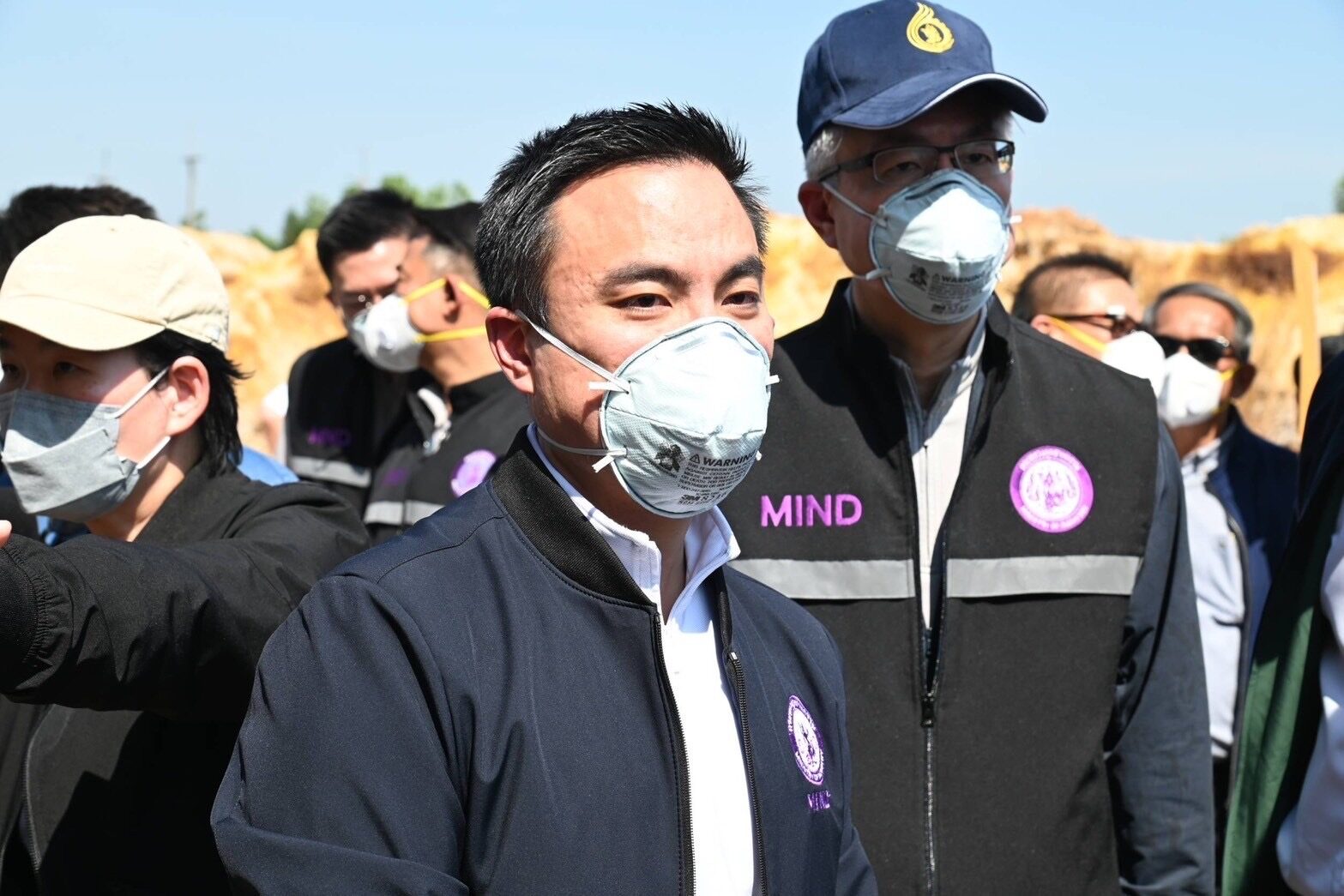 โรงงานพลาสติกเถื่อน