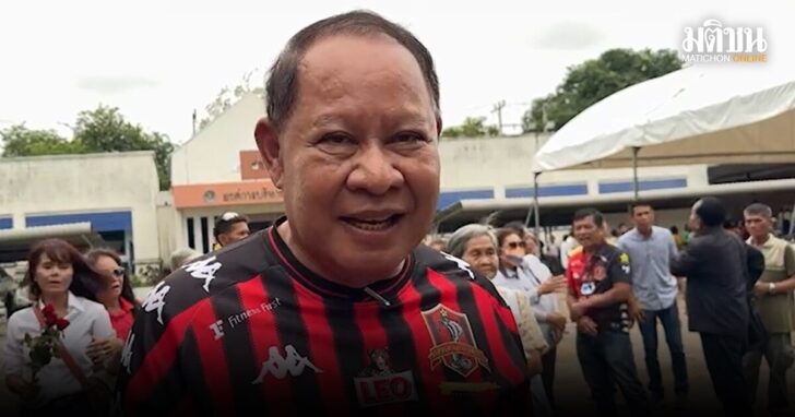 เอกราช ช่างเหลา-ป่วยหนัก