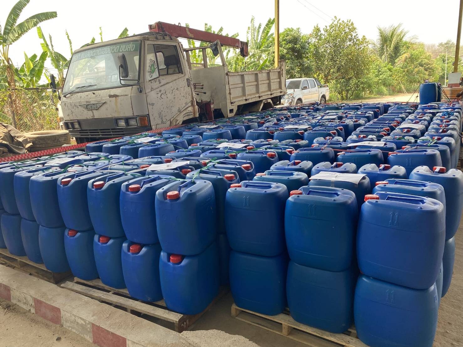 400 ถัง