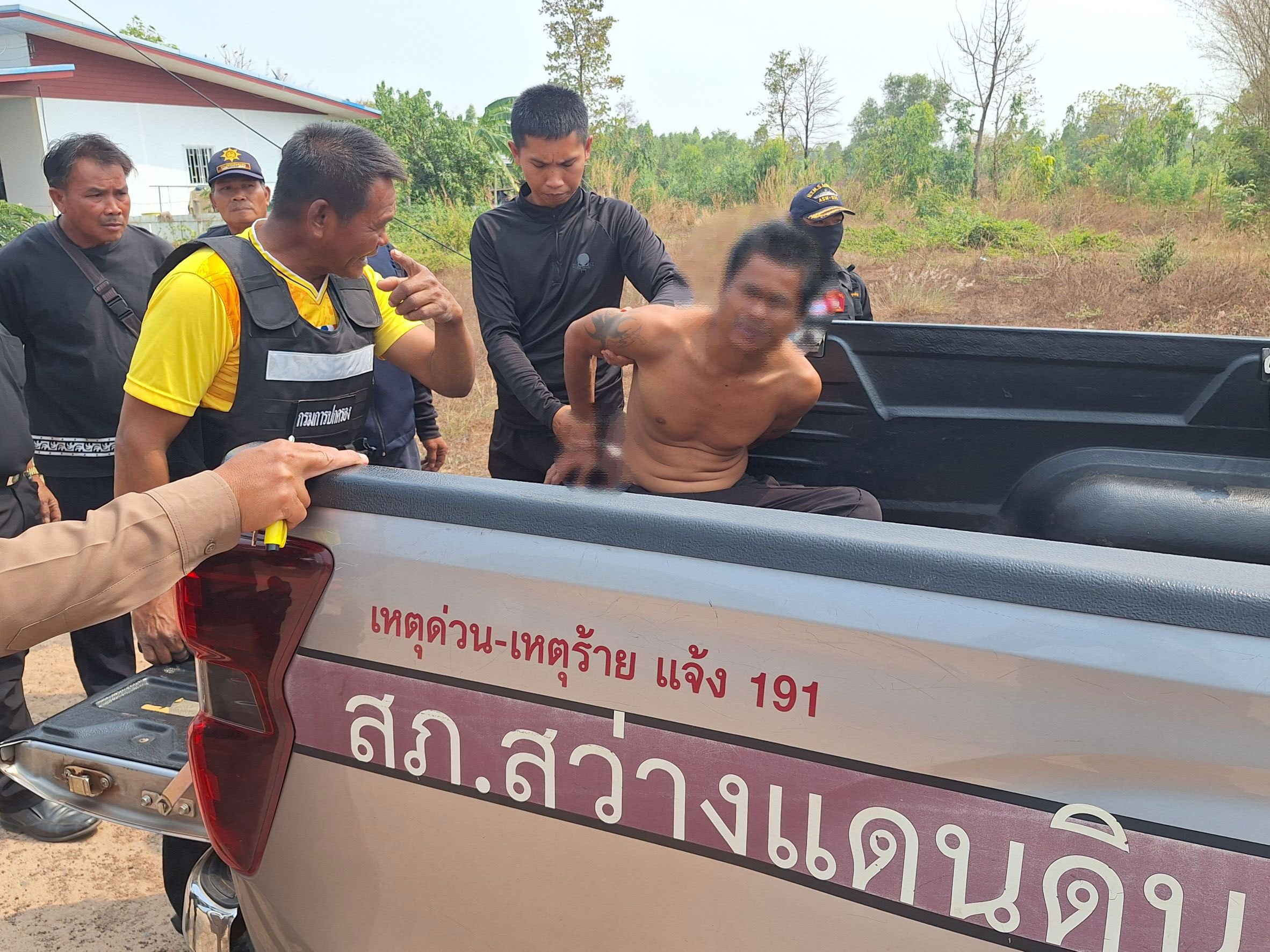 สองพี่น้องคลั่ง 