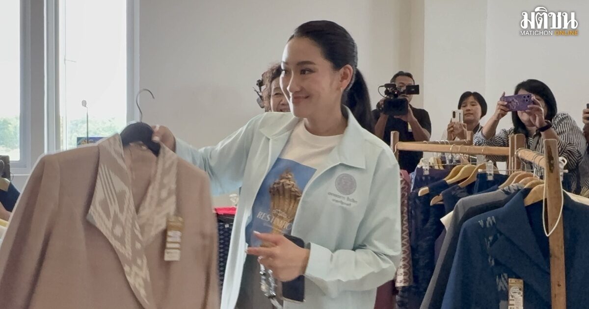นายกฯยิ้มตอบสื่อ หายป่วยแล้ว พร้อมอุดหนุนผ้าไทย