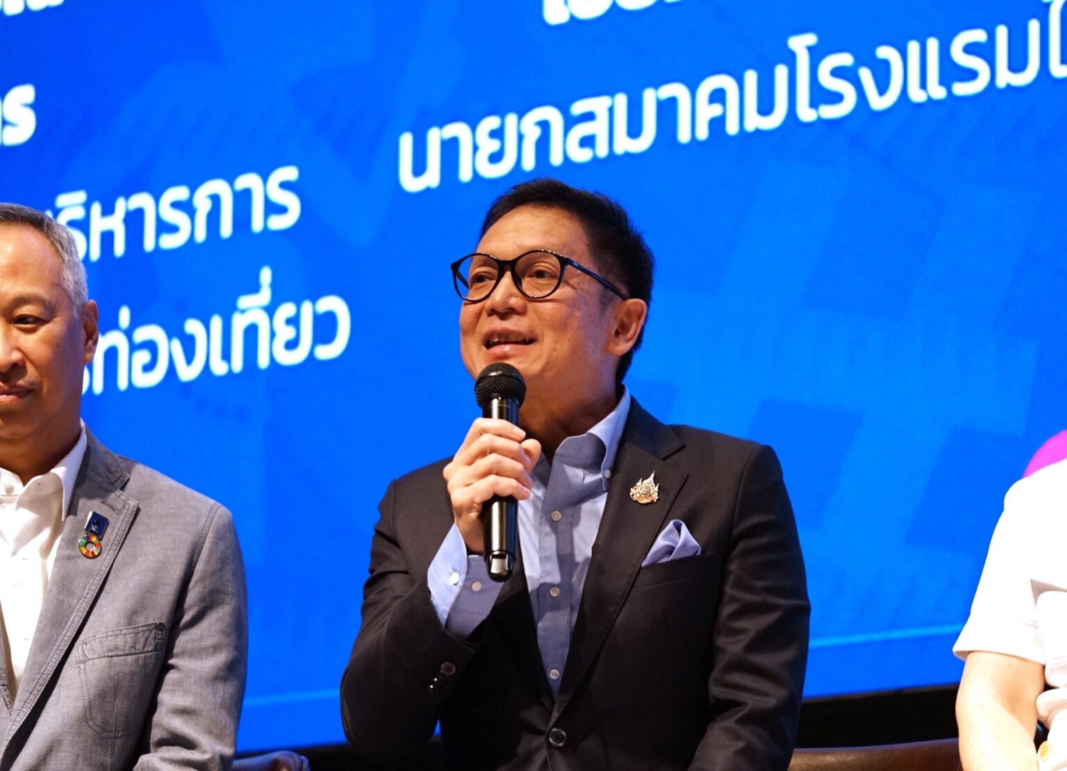 https://www.matichon.co.th/wp-content/uploads/2025/05/%E0%B8%99%E0%B8%B2%E0%B8%A2%E0%B8%A8%E0%B8%B4%E0%B8%A3%E0%B8%B4%E0%B8%9B%E0%B8%81%E0%B8%A3%E0%B8%93%E0%B9%8C-%E0%B9%80%E0%B8%8A%E0%B8%B5%E0%B9%88%E0%B8%A2%E0%B8%A7%E0%B8%AA%E0%B8%A1%E0%B8%B8%E0%B8%97%E0%B8%A3_0-1536x1110.jpg
