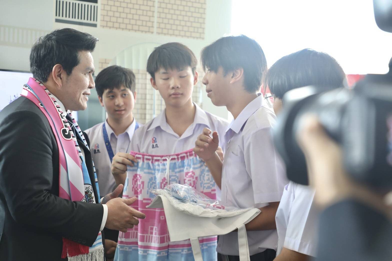 สุรศักดิ์