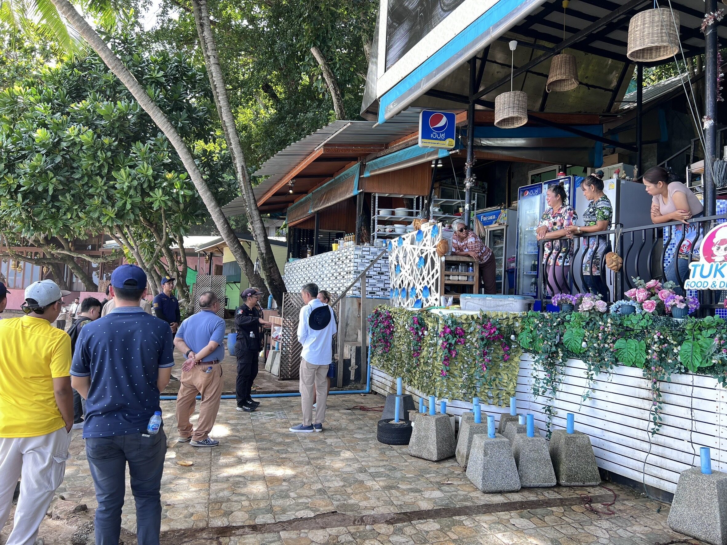 หาดสุรินทร์