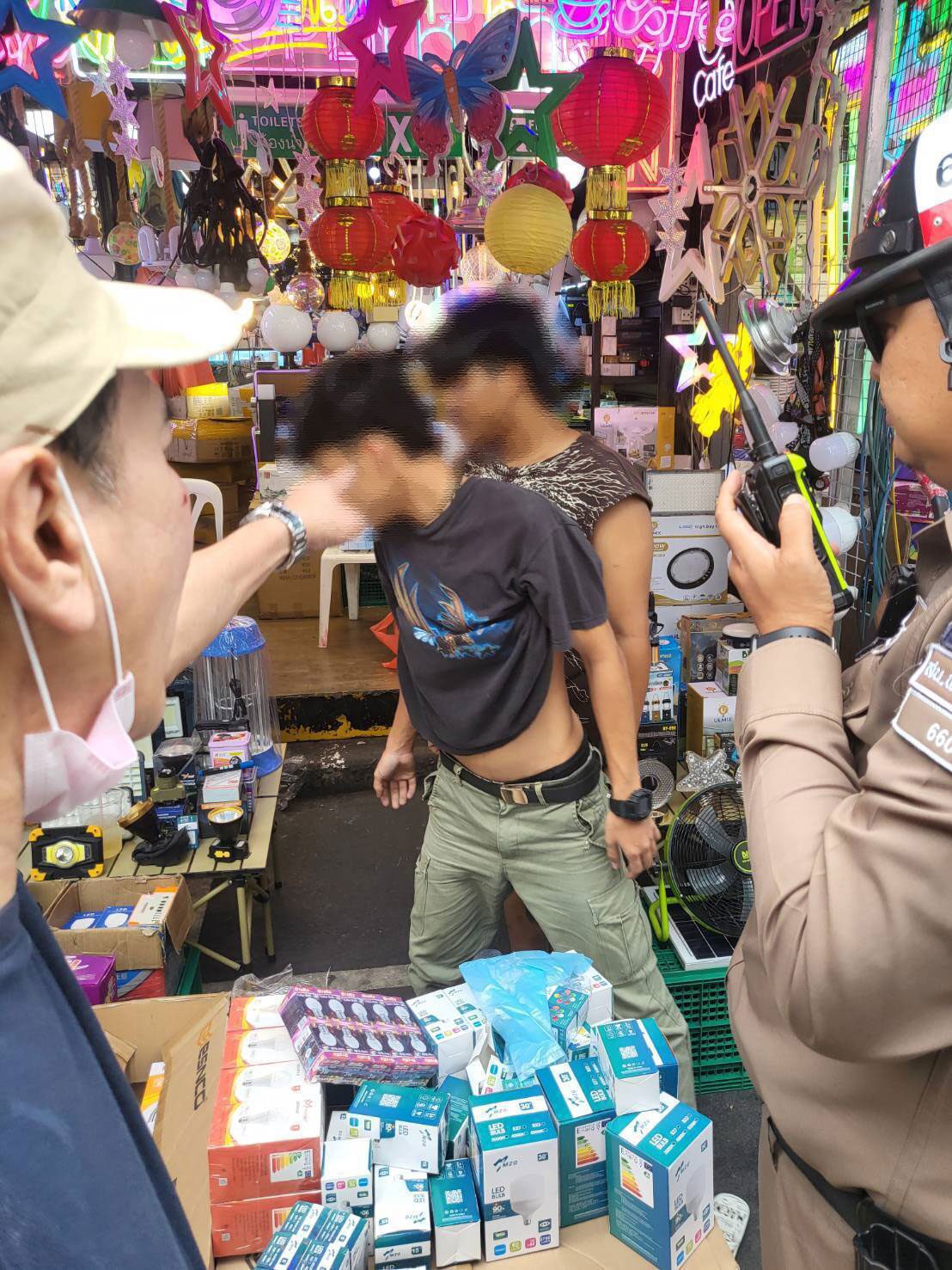 อดีตพระเอกดัง