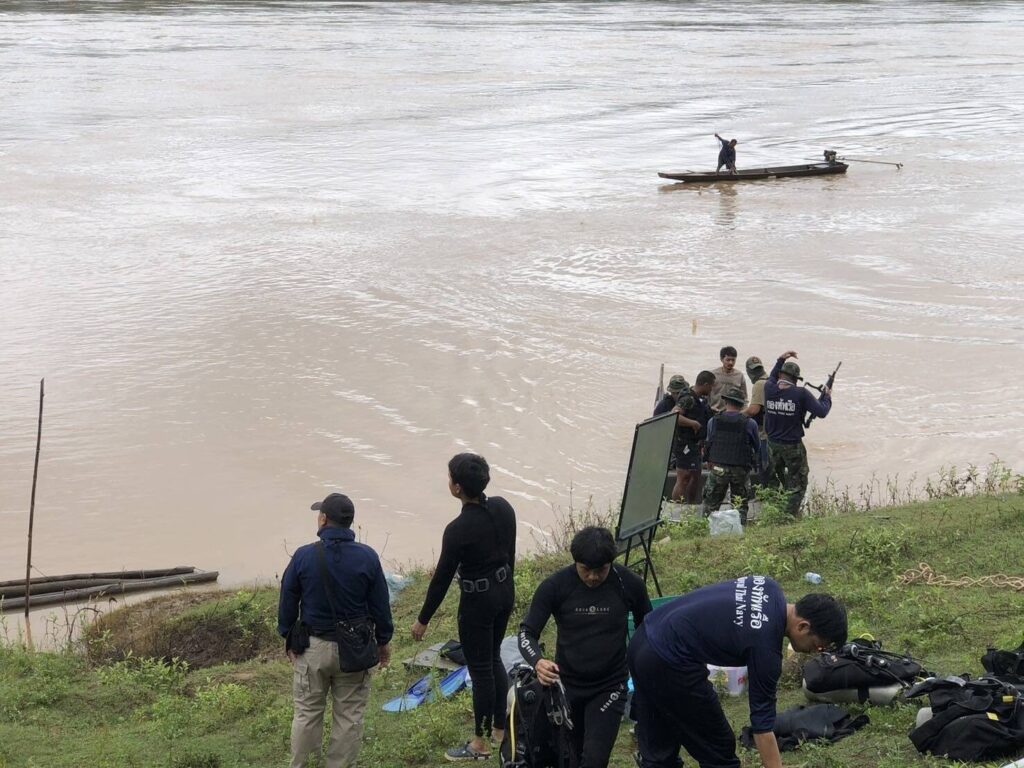 Thai military officer missing after Mekong River boat capsizes | News by Thaiger