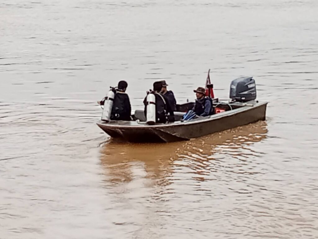 Thai military officer missing after Mekong River boat capsizes | News by Thaiger