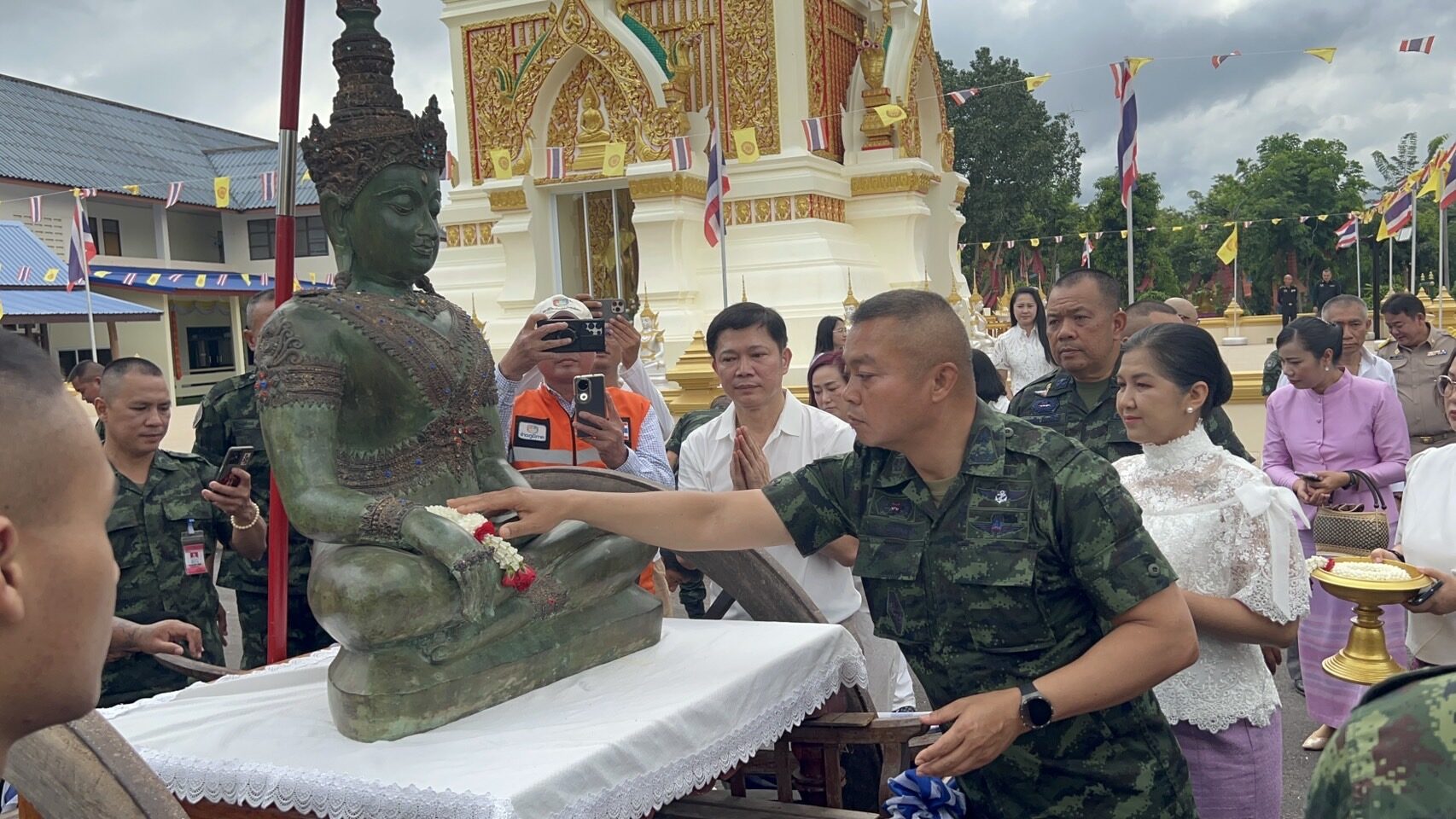 แม่ทัพภาค 2