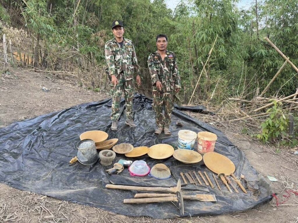 Illegal gold miners jailed and fined 500,000 baht each | News by Thaiger