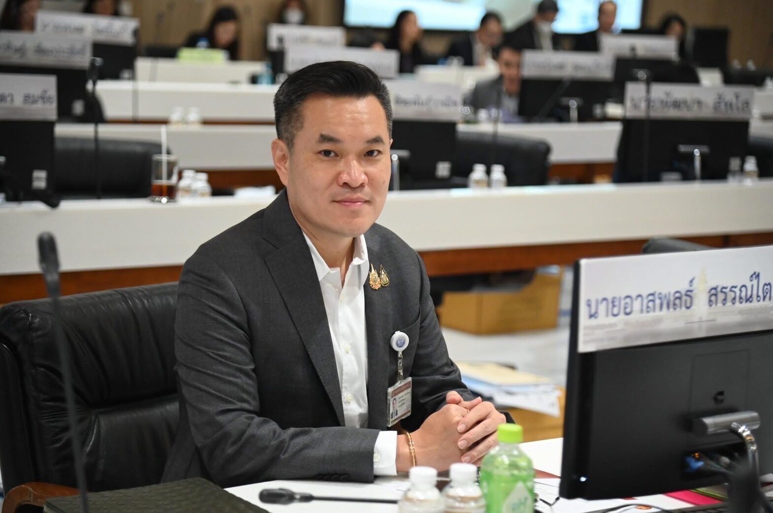 อาสพลธ์ สรรณ์ไตรภพ