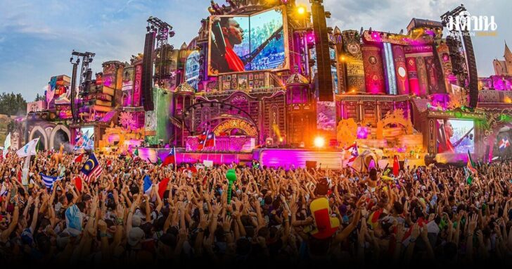 Tomorrowland-01