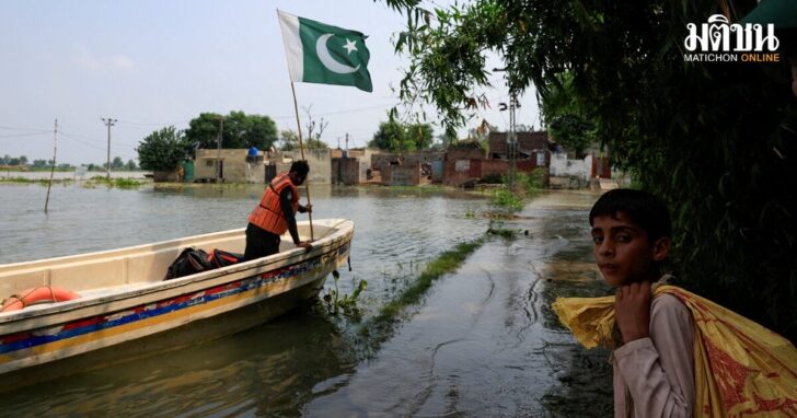 Monsoon rains and rising water level of the Sutlej River, in Bhikhiwind village near the Pakistan-India border in Kasur district