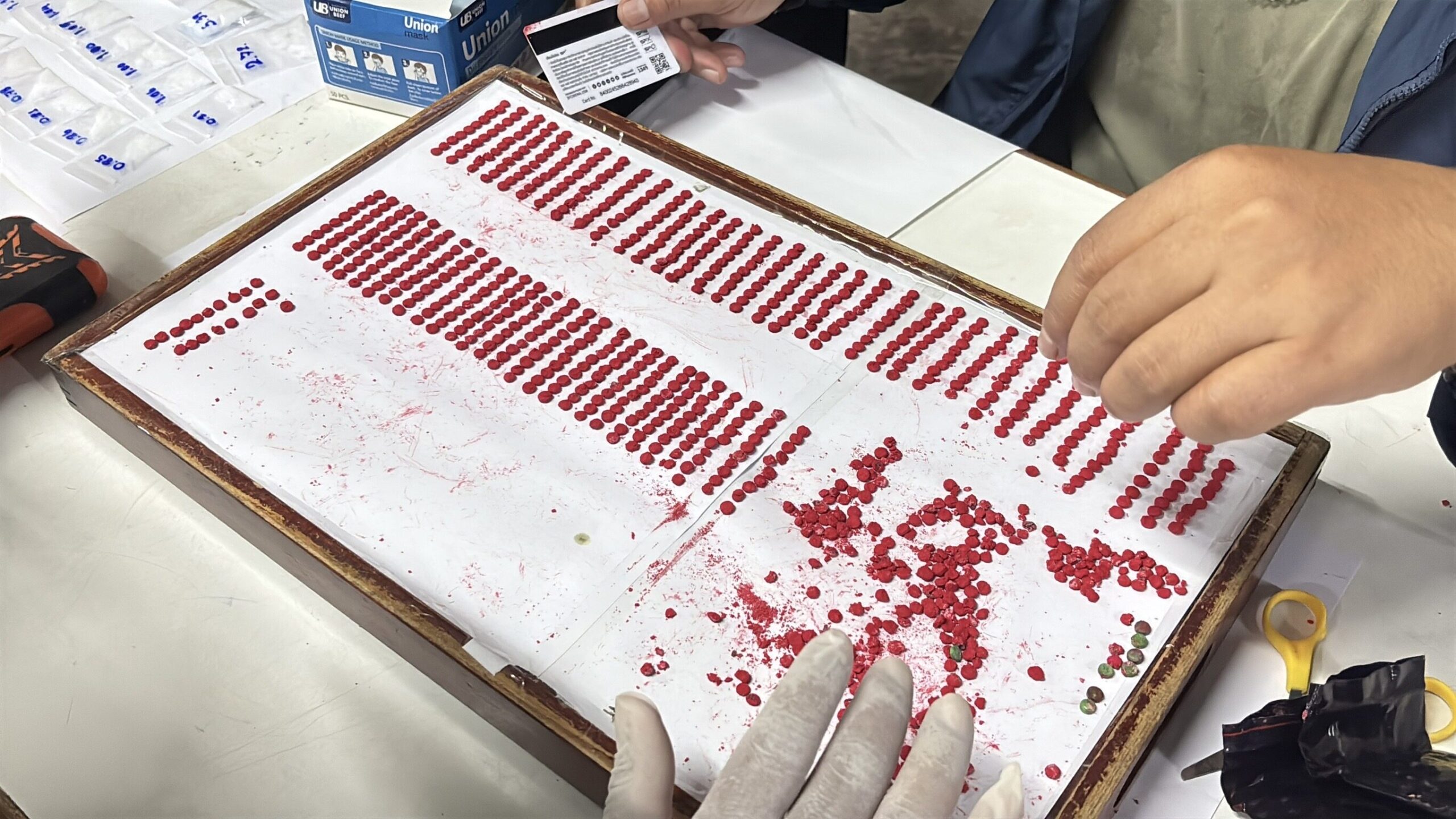 Chon Buri dealer caught after swallowing drugs to escape | News by Thaiger