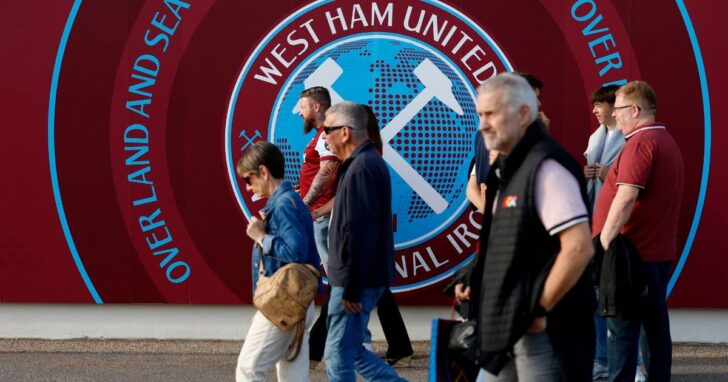 322