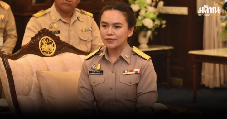 869385