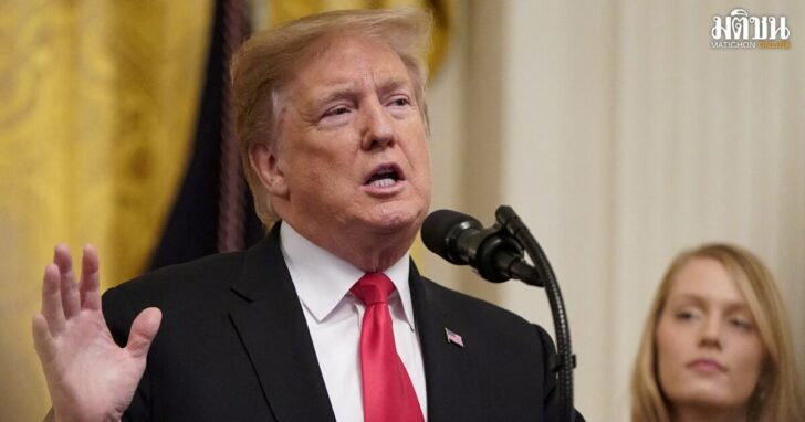 FILE PHOTO: U.S. President Trump participates in executive order signing ceremony at the White House in Washington