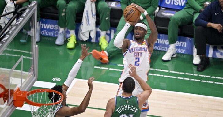 NBA: Oklahoma City Thunder at Dallas Mavericks